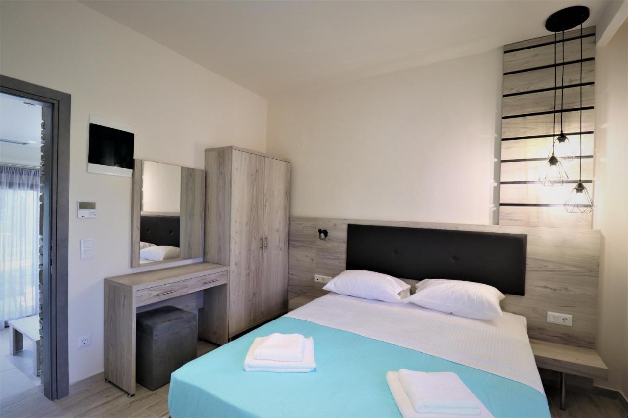 The Palms Novasithonia Apartment Vourvourou Exterior photo